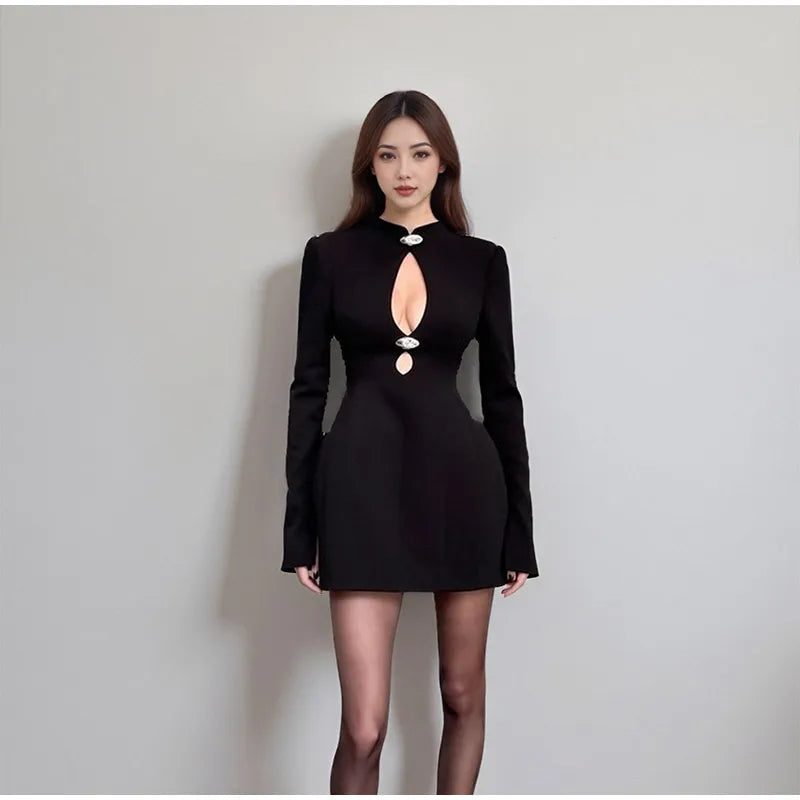 Black Hollow Out Mini